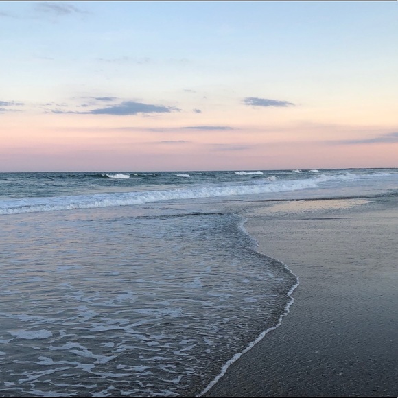 Meet your Posher, Sarah - Picture 1 of 1